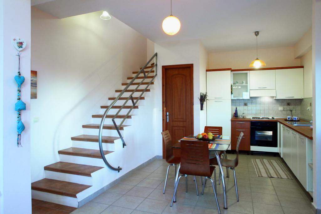 Orizzonte Apartments Lefkada Apolpaina Luaran gambar