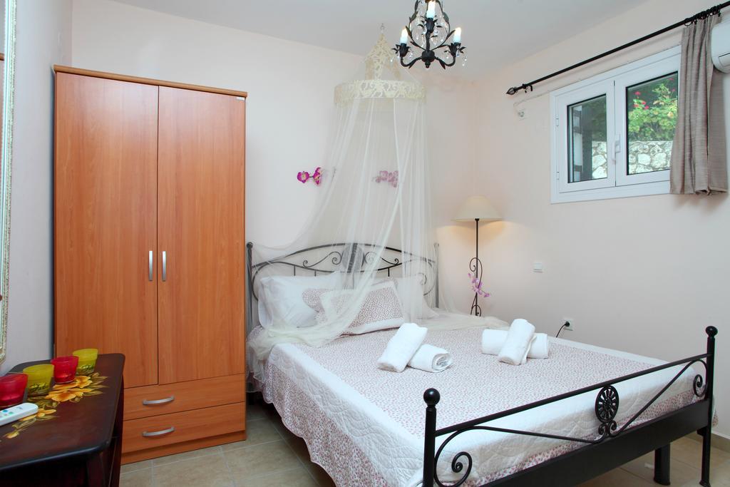Orizzonte Apartments Lefkada Apolpaina Luaran gambar